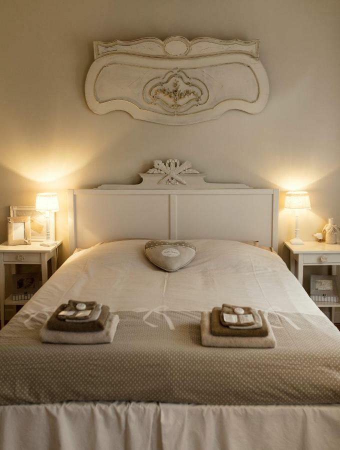 Aux Petits Bonheurs Hotel La Gorgue Luaran gambar