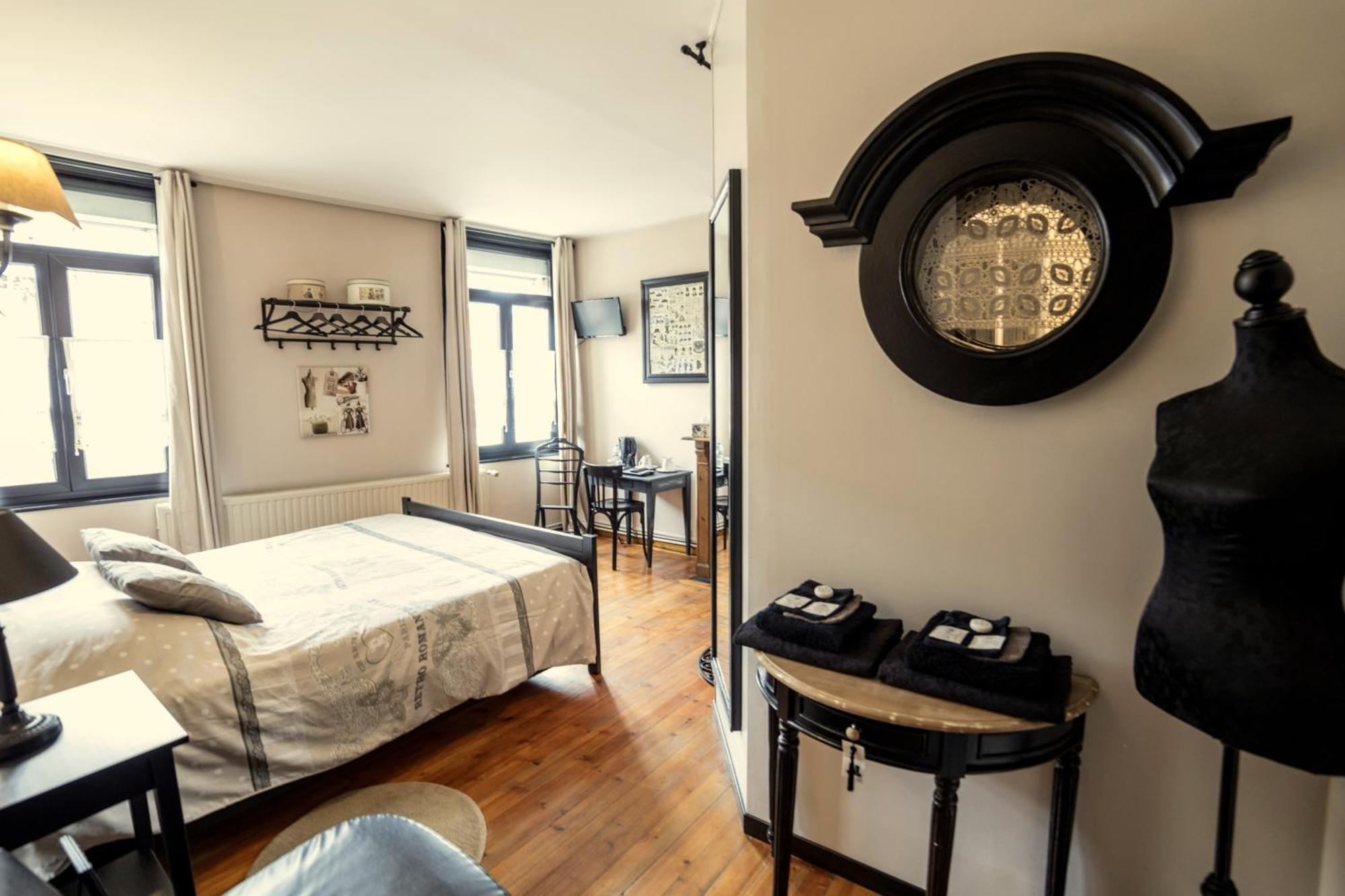 Aux Petits Bonheurs Hotel La Gorgue Luaran gambar